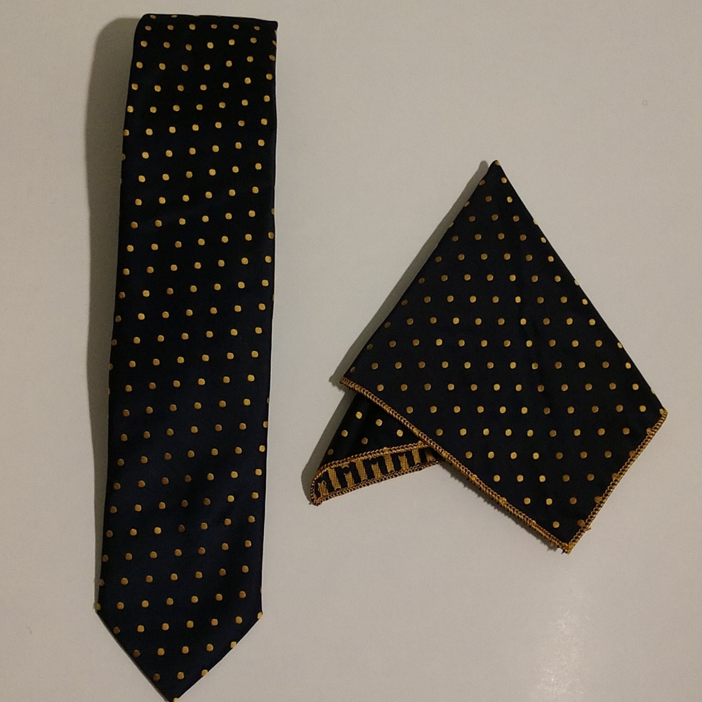 Tie and Pocket square